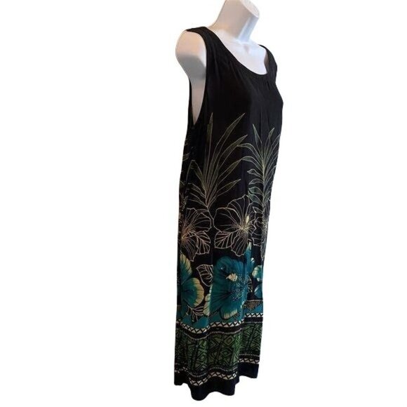 R & K Sleeveless Dress black with floral design. - Picture 2 of 6